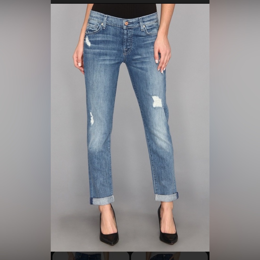 7 For All Mankind Josefina Boyfriend Jeans size 29